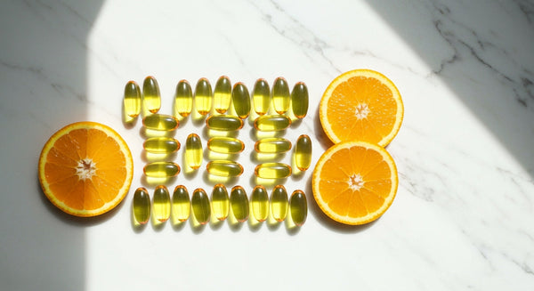 D-vitamin és immunrendszer — capsules with oranges