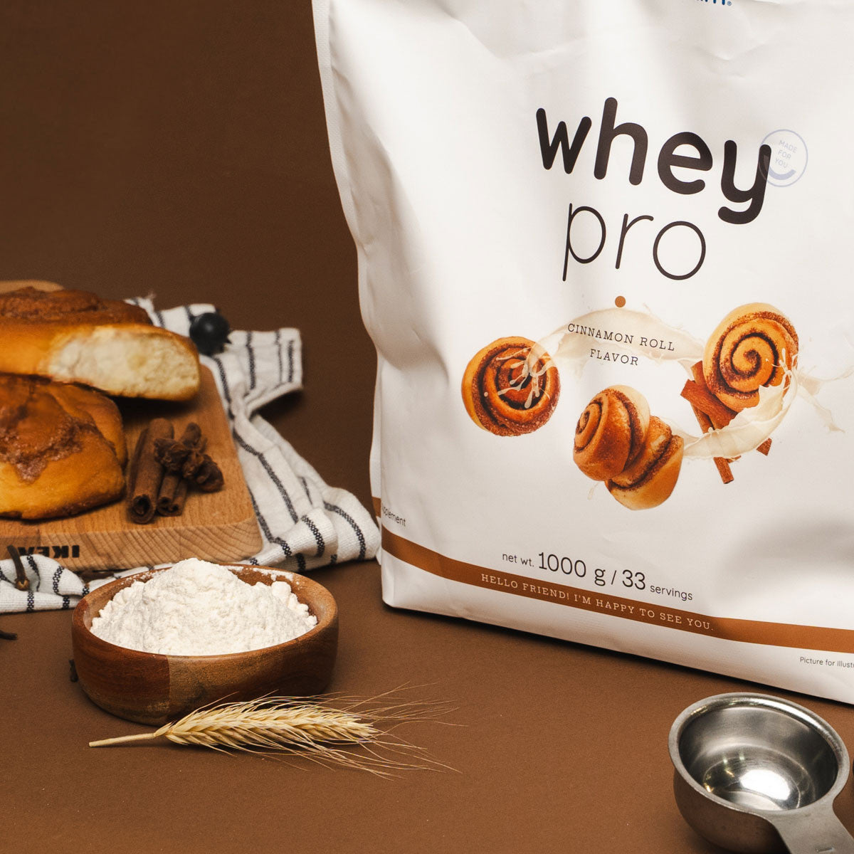 Nutriversum - Whey Pro tejsavófehérje-por, fahéjas csiga – 1000 g — Nutrio.hu